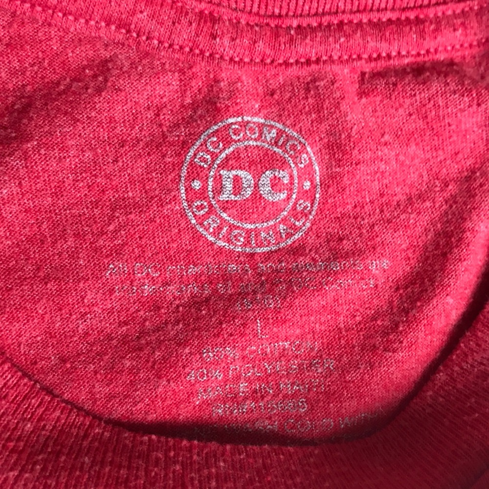 DC Comics "The Flash" Graphic Tee - Picture 4 of 6